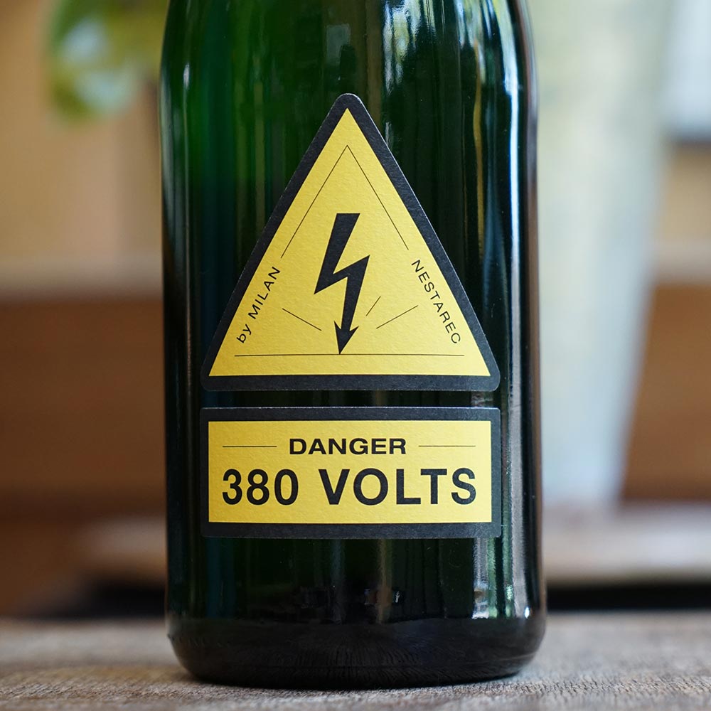 380 Volts 2024 - Milan Nestarec - Marée Haute Vins Vivants